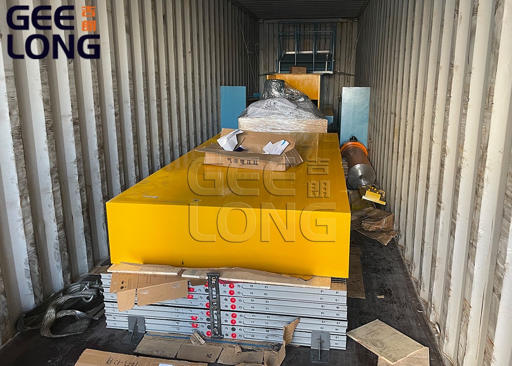 china geelong core veneer press dryer machine is exported