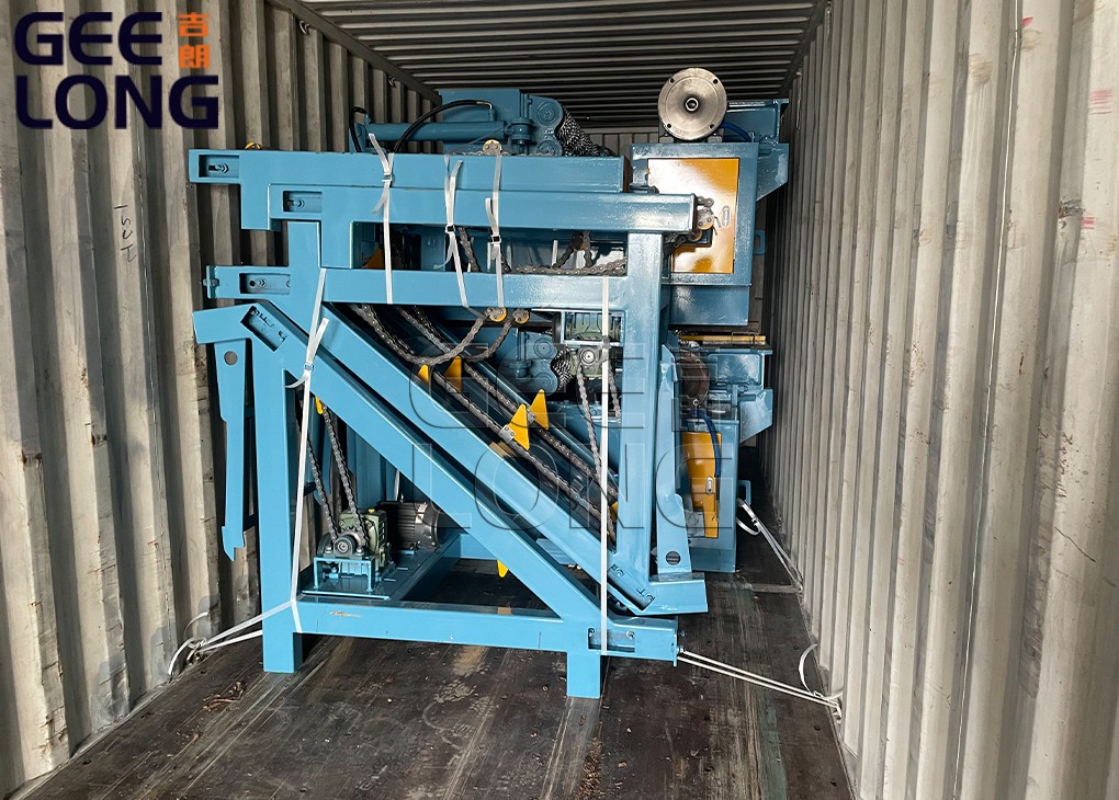 wood waste crushing machine and other plywood machinery exporting